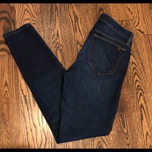 Joe’s Skinny ankle jean